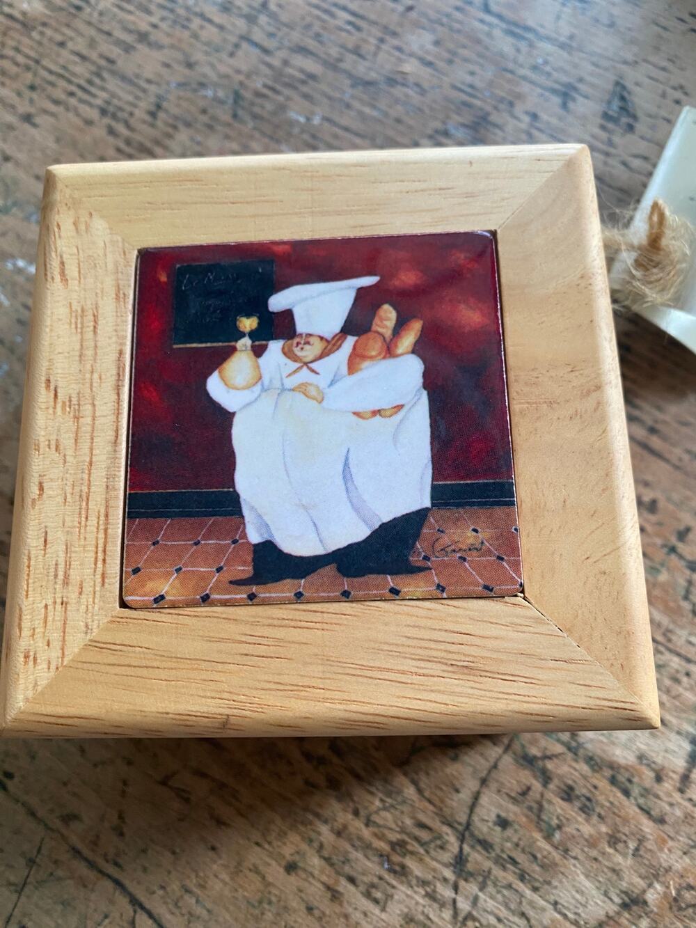 Fat Chef small wooden trinket box